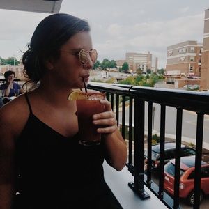 Meet your Posher, Haley